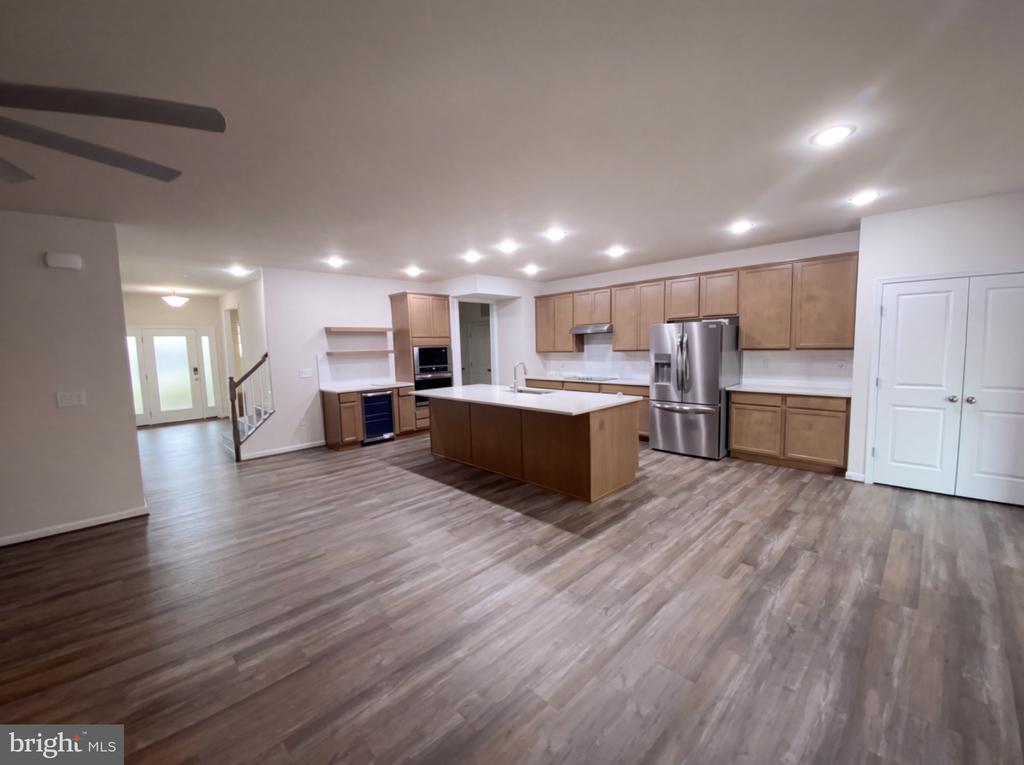 11708 ROBINS WOOD, SPOTSYLVANIA, Virginia 22551, 5 Bedrooms Bedrooms, ,4 BathroomsBathrooms,Residential,11708 ROBINS WOOD,VASP2041420 MLS # VASP2041420