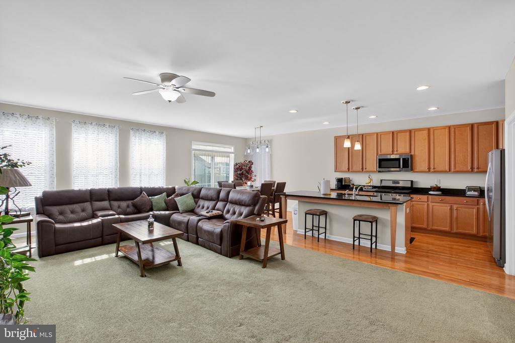 1709 HUDGINS FARM CIR, FREDERICKSBURG, Virginia 22408, 4 Bedrooms Bedrooms, ,3 BathroomsBathrooms,Residential,1709 HUDGINS FARM CIR,VASP2041344 MLS # VASP2041344
