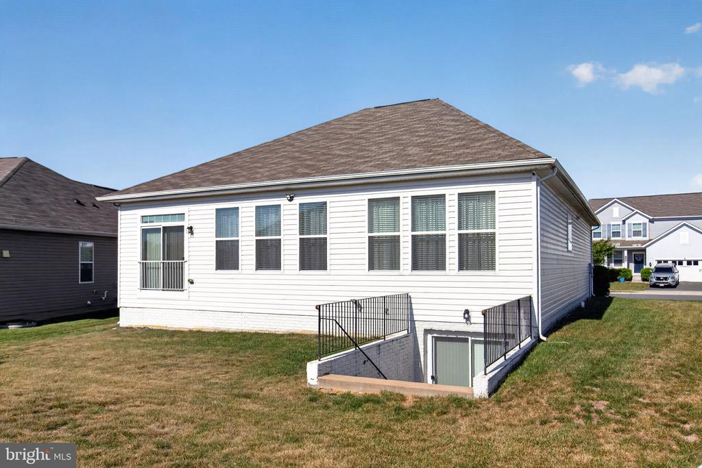 1709 HUDGINS FARM CIR, FREDERICKSBURG, Virginia 22408, 4 Bedrooms Bedrooms, ,3 BathroomsBathrooms,Residential,1709 HUDGINS FARM CIR,VASP2041344 MLS # VASP2041344