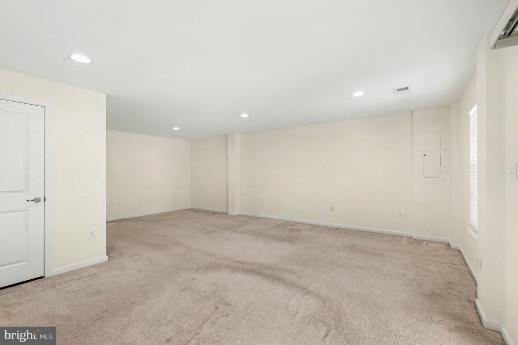 4604 ALLIANCE WAY, FREDERICKSBURG, Virginia 22408, 3 Bedrooms Bedrooms, ,3 BathroomsBathrooms,Residential,4604 ALLIANCE WAY,VASP2041362 MLS # VASP2041362