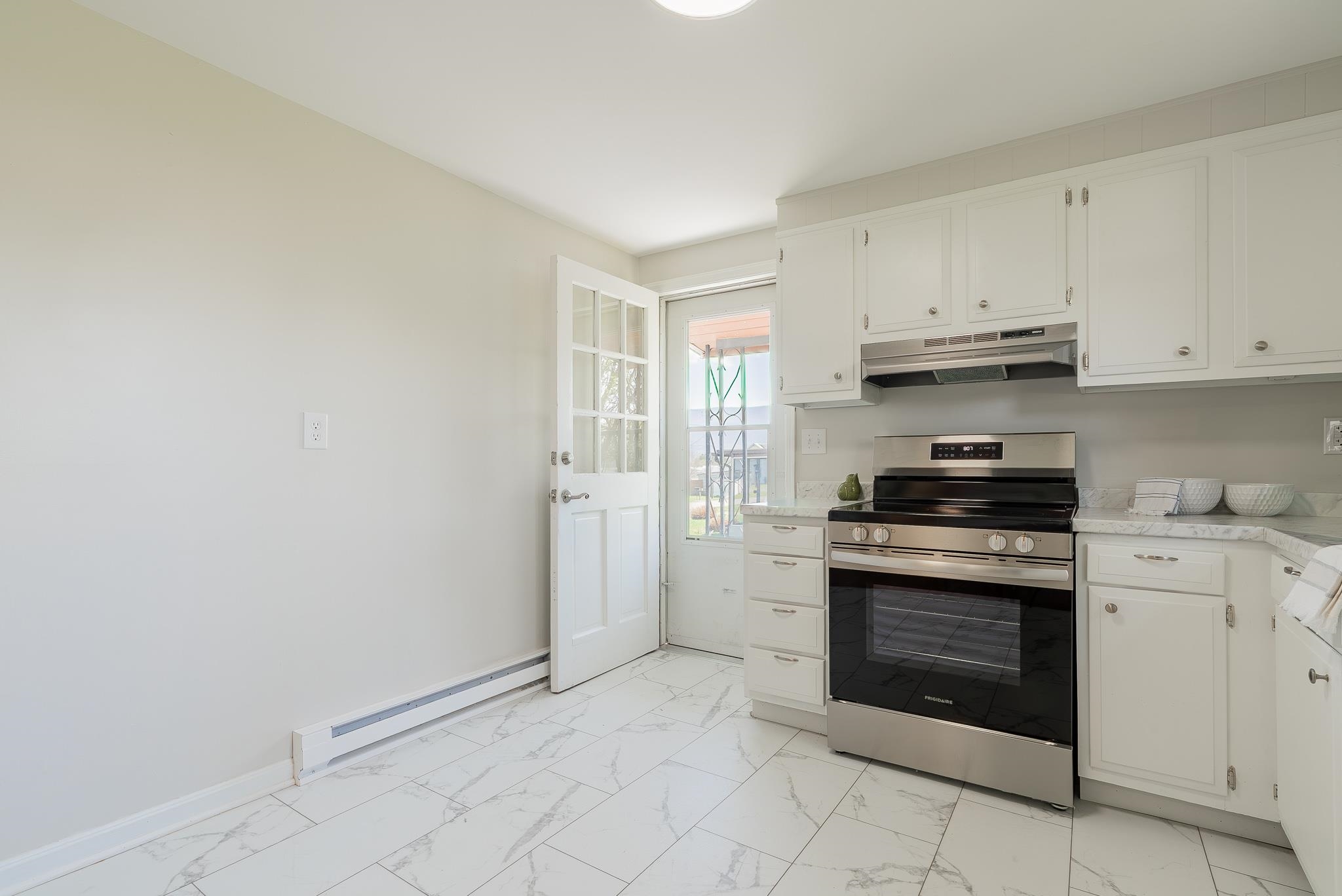 329 DUTCH LN, MOUNT JACKSON, Virginia 22842, 3 Bedrooms Bedrooms, ,1 BathroomBathrooms,Residential,329 DUTCH LN,675467 MLS # 675467