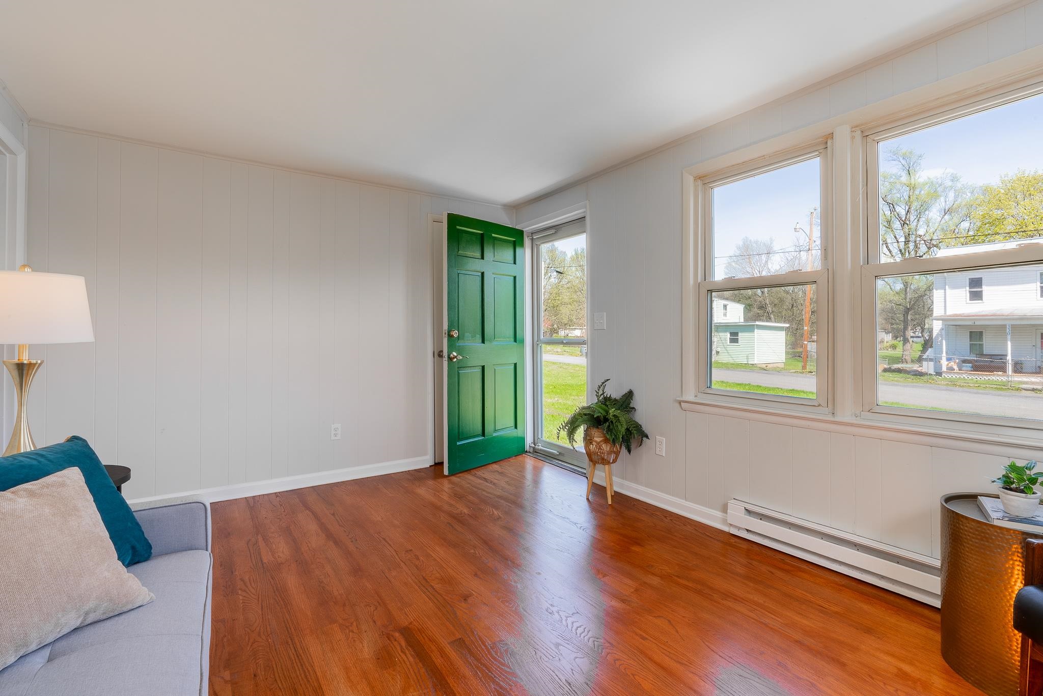 329 DUTCH LN, MOUNT JACKSON, Virginia 22842, 3 Bedrooms Bedrooms, ,1 BathroomBathrooms,Residential,329 DUTCH LN,675467 MLS # 675467