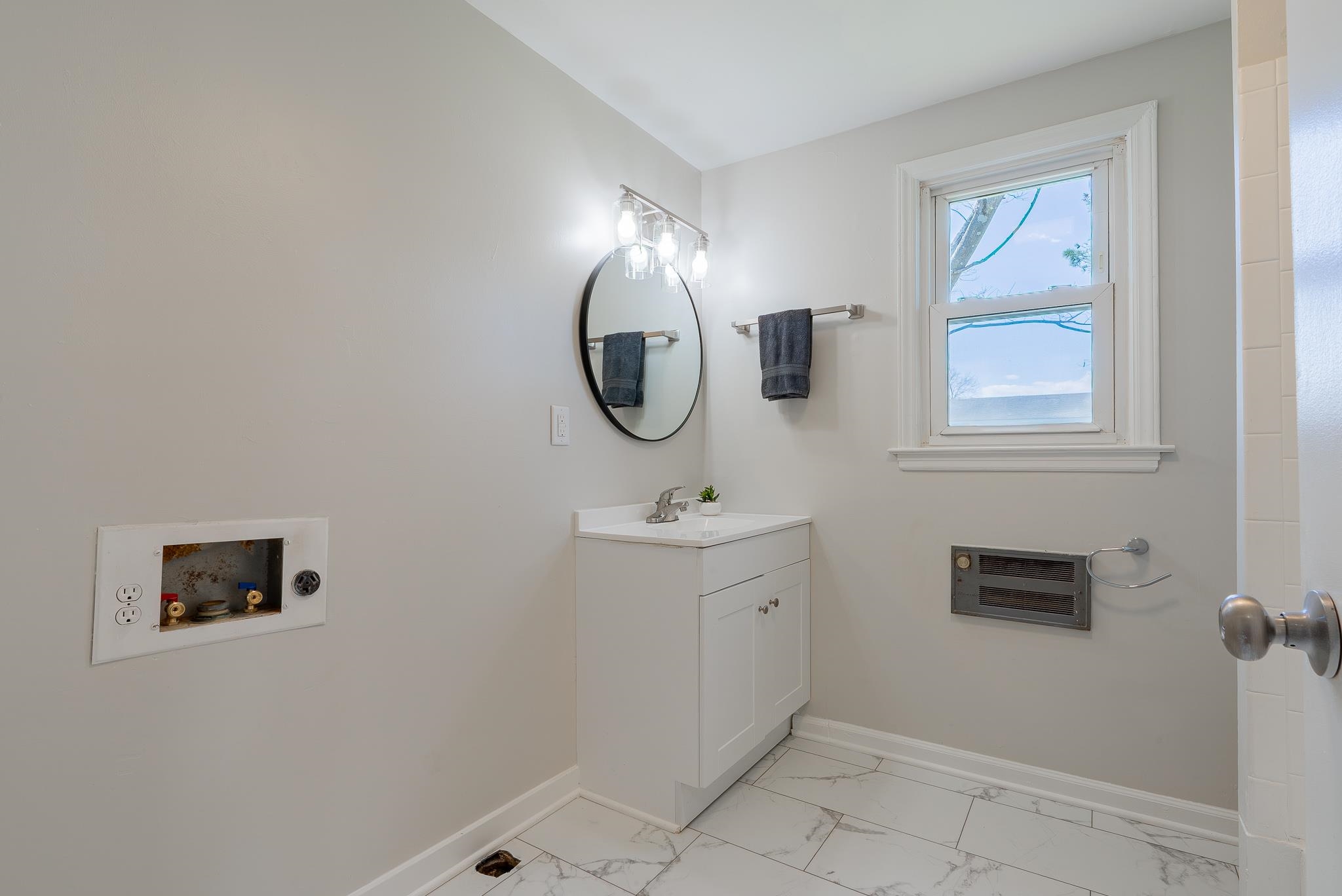329 DUTCH LN, MOUNT JACKSON, Virginia 22842, 3 Bedrooms Bedrooms, ,1 BathroomBathrooms,Residential,329 DUTCH LN,675467 MLS # 675467