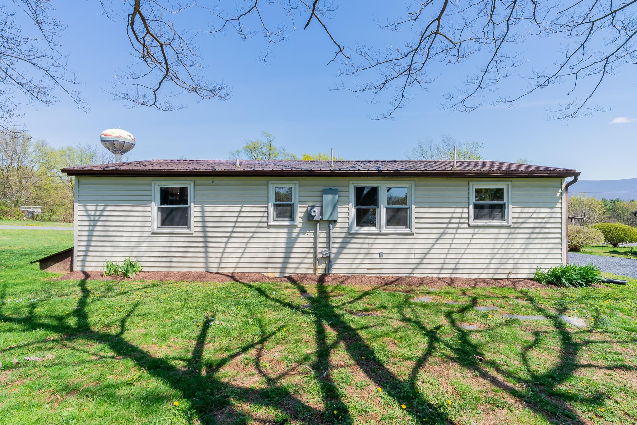 329 DUTCH LN, MOUNT JACKSON, Virginia 22842, 3 Bedrooms Bedrooms, ,1 BathroomBathrooms,Residential,329 DUTCH LN,675467 MLS # 675467