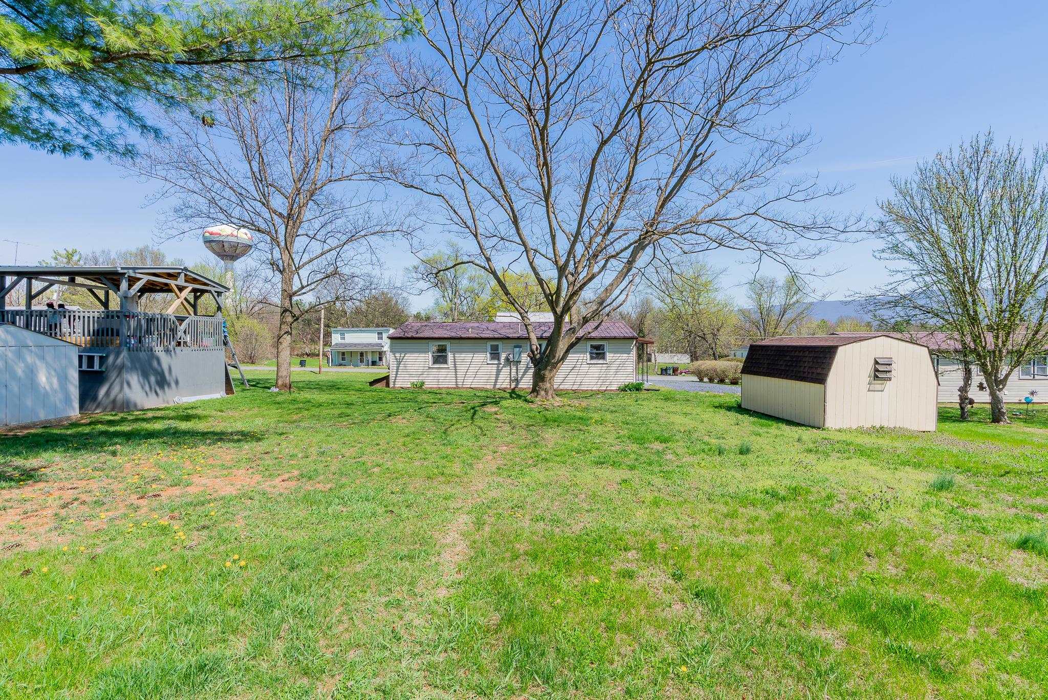 329 DUTCH LN, MOUNT JACKSON, Virginia 22842, 3 Bedrooms Bedrooms, ,1 BathroomBathrooms,Residential,329 DUTCH LN,675467 MLS # 675467