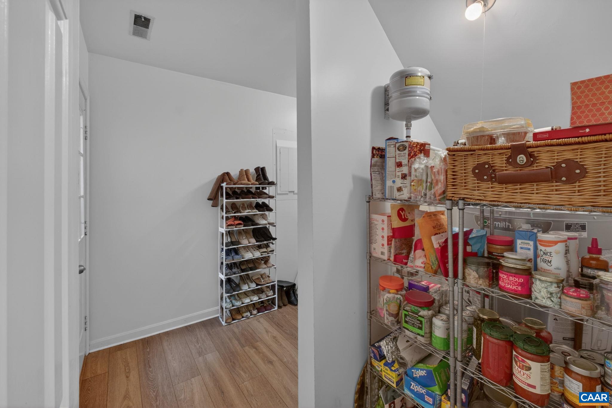 326 WESTFIELD RD, CHARLOTTESVILLE, Virginia 22901, 3 Bedrooms Bedrooms, ,2 BathroomsBathrooms,Residential,326 WESTFIELD RD,676276 MLS # 676276