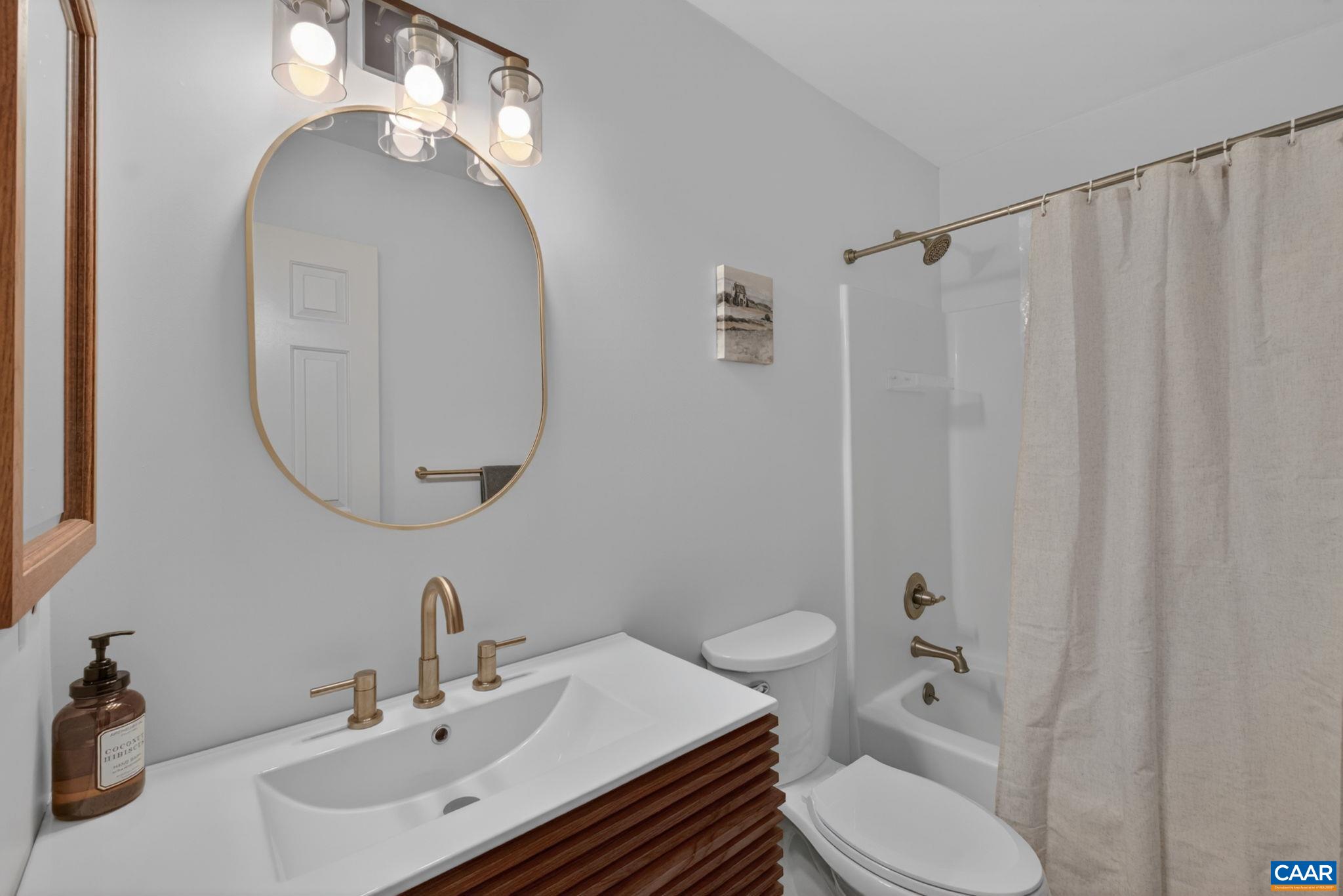 326 WESTFIELD RD, CHARLOTTESVILLE, Virginia 22901, 3 Bedrooms Bedrooms, ,2 BathroomsBathrooms,Residential,326 WESTFIELD RD,676276 MLS # 676276