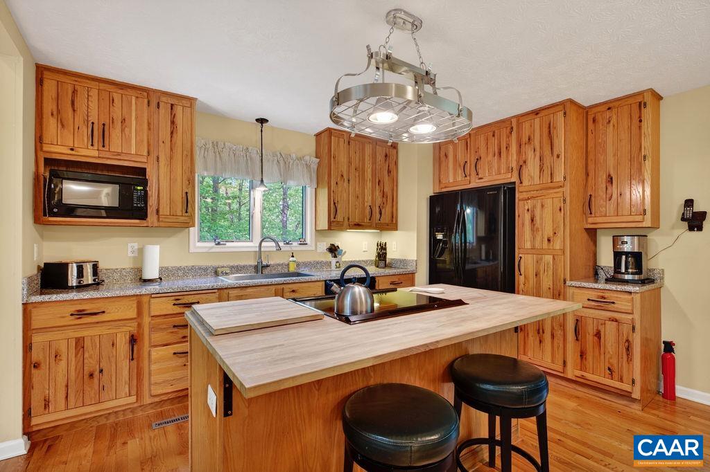 93 HONEY LOCUST LN, NELLYSFORD, Virginia 22958, 3 Bedrooms Bedrooms, ,3 BathroomsBathrooms,Residential,93 HONEY LOCUST LN,676399 MLS # 676399