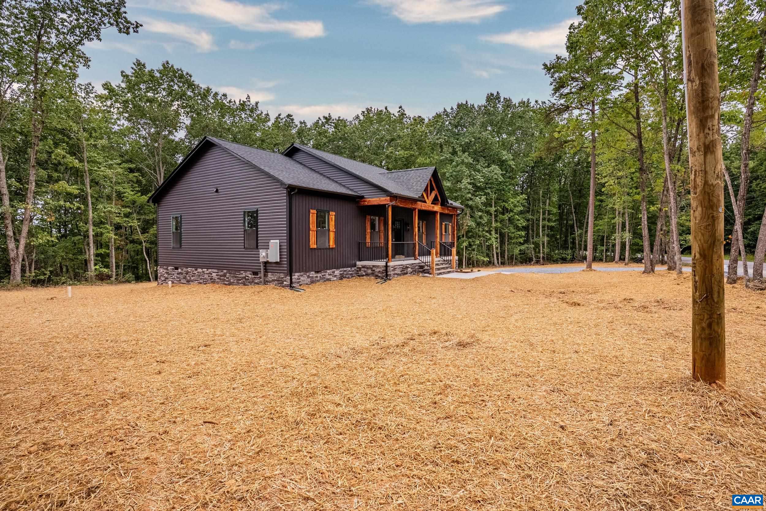 594 COMMUNITY RD, DILLWYN, Virginia 23936, 3 Bedrooms Bedrooms, ,2 BathroomsBathrooms,Residential,594 COMMUNITY RD,676415 MLS # 676415
