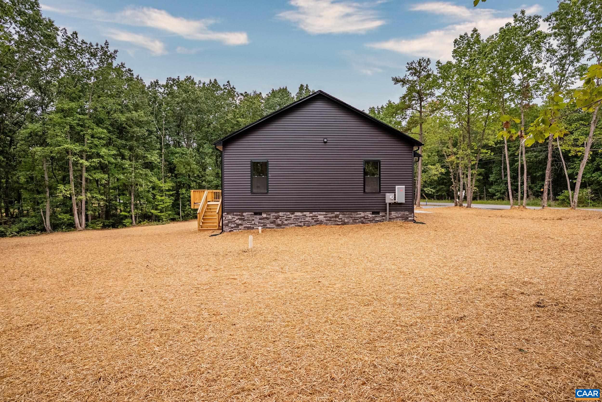 594 COMMUNITY RD, DILLWYN, Virginia 23936, 3 Bedrooms Bedrooms, ,2 BathroomsBathrooms,Residential,594 COMMUNITY RD,676415 MLS # 676415