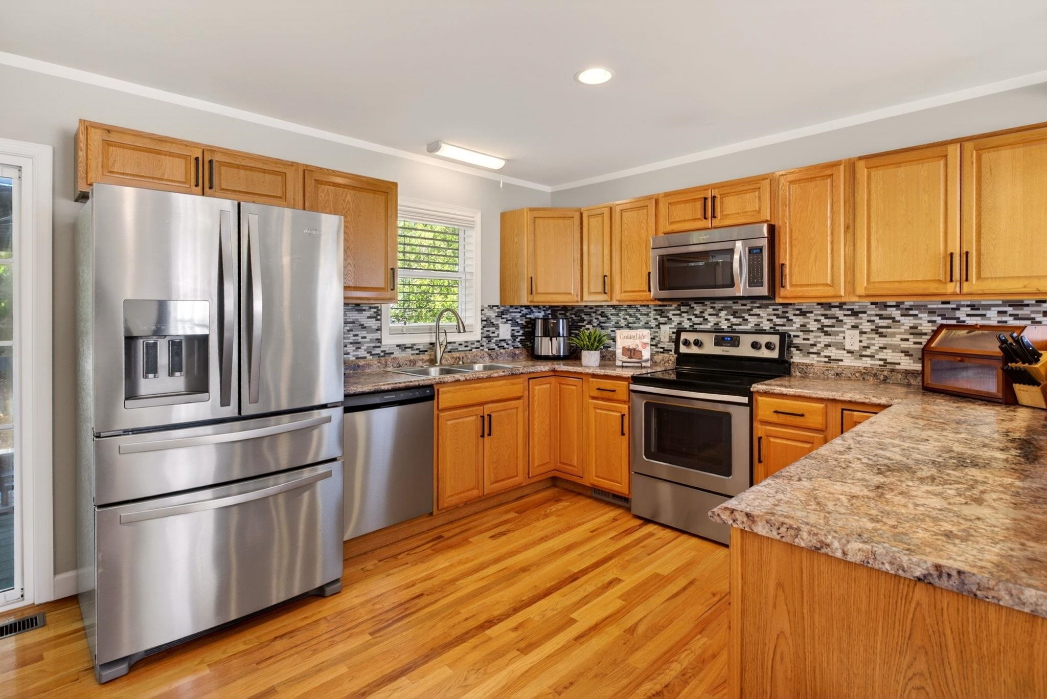 3751 PINEVILLE RD, PORT REPUBLIC, Virginia 24471, 3 Bedrooms Bedrooms, ,3 BathroomsBathrooms,Residential,3751 PINEVILLE RD,676416 MLS # 676416