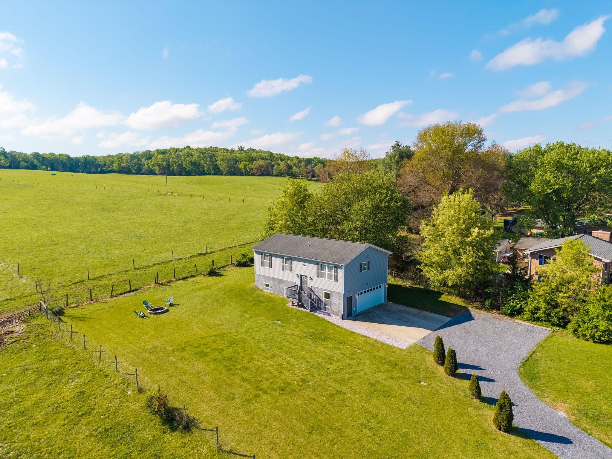 3751 PINEVILLE RD, PORT REPUBLIC, Virginia 24471, 3 Bedrooms Bedrooms, ,3 BathroomsBathrooms,Residential,3751 PINEVILLE RD,676416 MLS # 676416