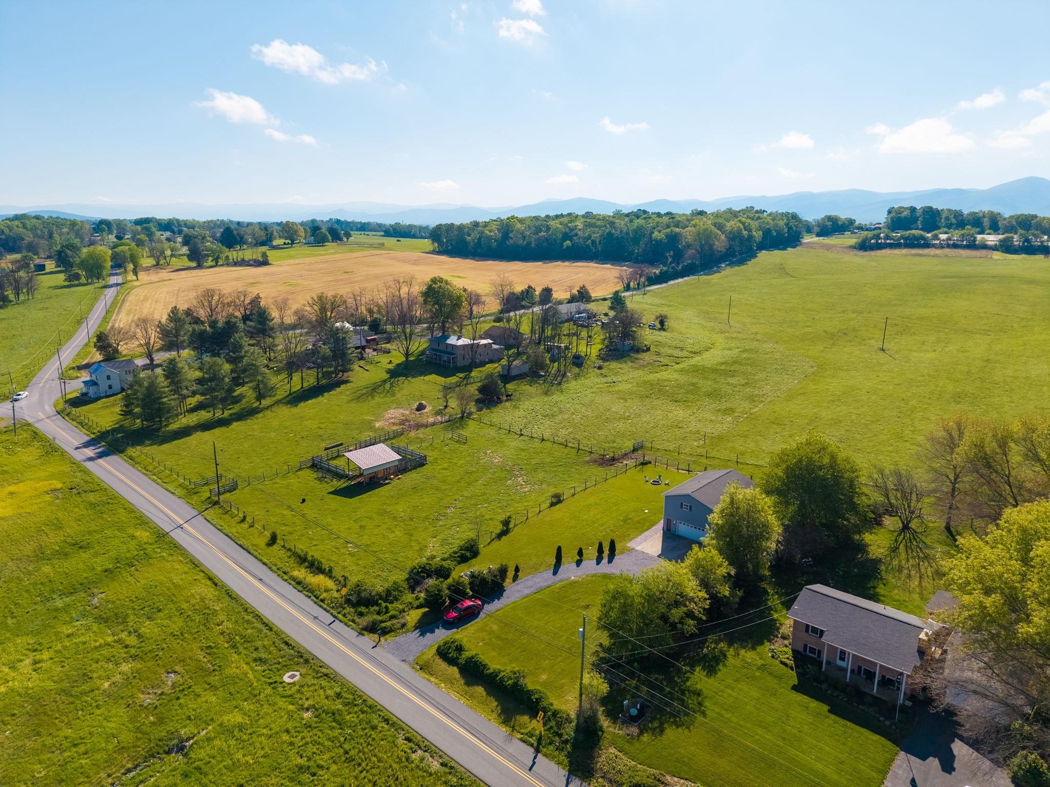 3751 PINEVILLE RD, PORT REPUBLIC, Virginia 24471, 3 Bedrooms Bedrooms, ,3 BathroomsBathrooms,Residential,3751 PINEVILLE RD,676416 MLS # 676416