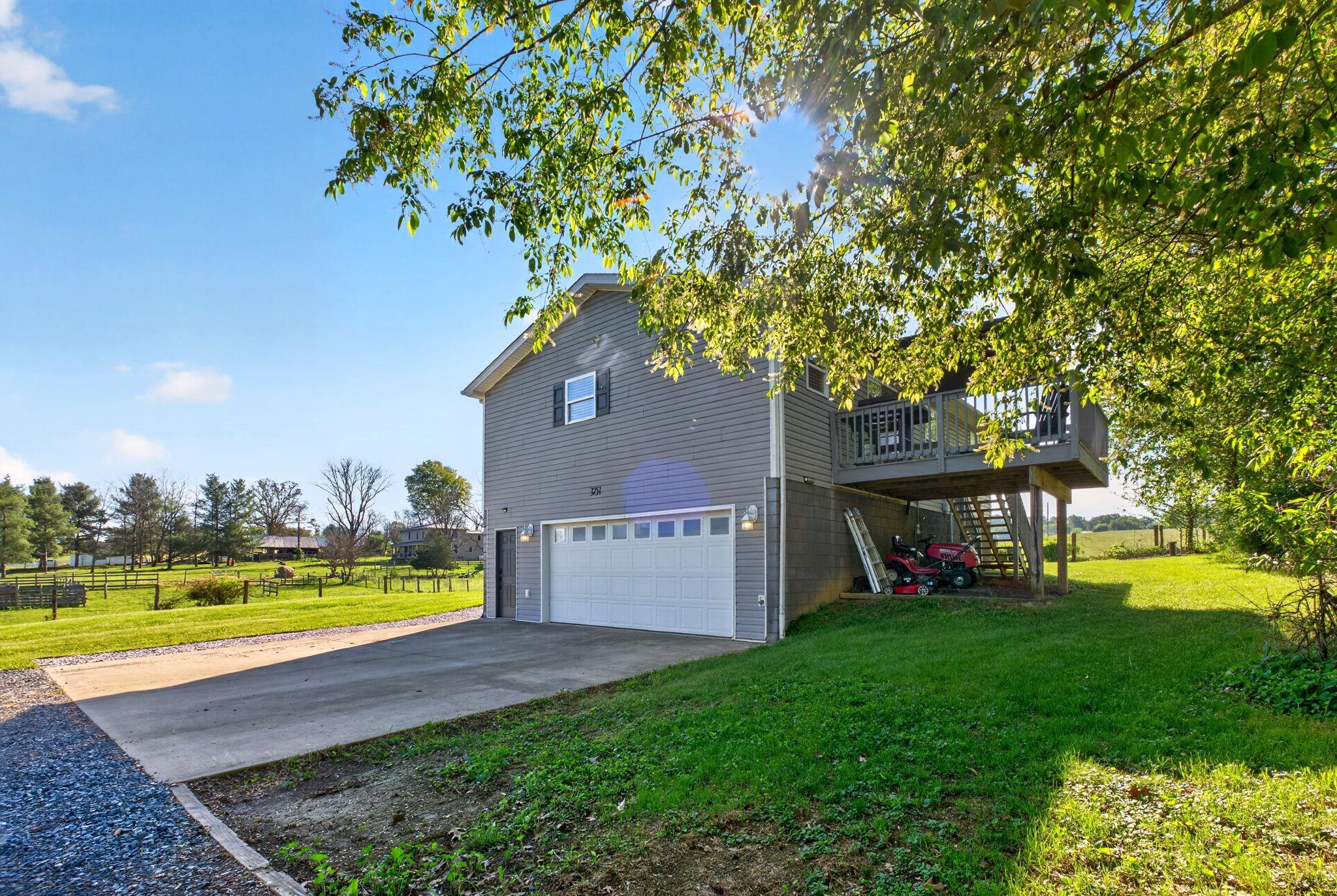 3751 PINEVILLE RD, PORT REPUBLIC, Virginia 24471, 3 Bedrooms Bedrooms, ,3 BathroomsBathrooms,Residential,3751 PINEVILLE RD,676416 MLS # 676416