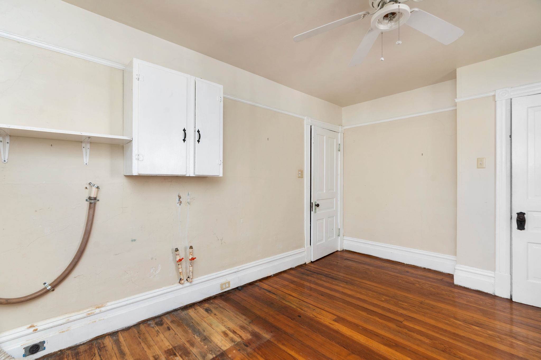 476 WALNUT AVE, WAYNESBORO, Virginia 22980, 4 Bedrooms Bedrooms, ,2 BathroomsBathrooms,Residential,476 WALNUT AVE,676419 MLS # 676419