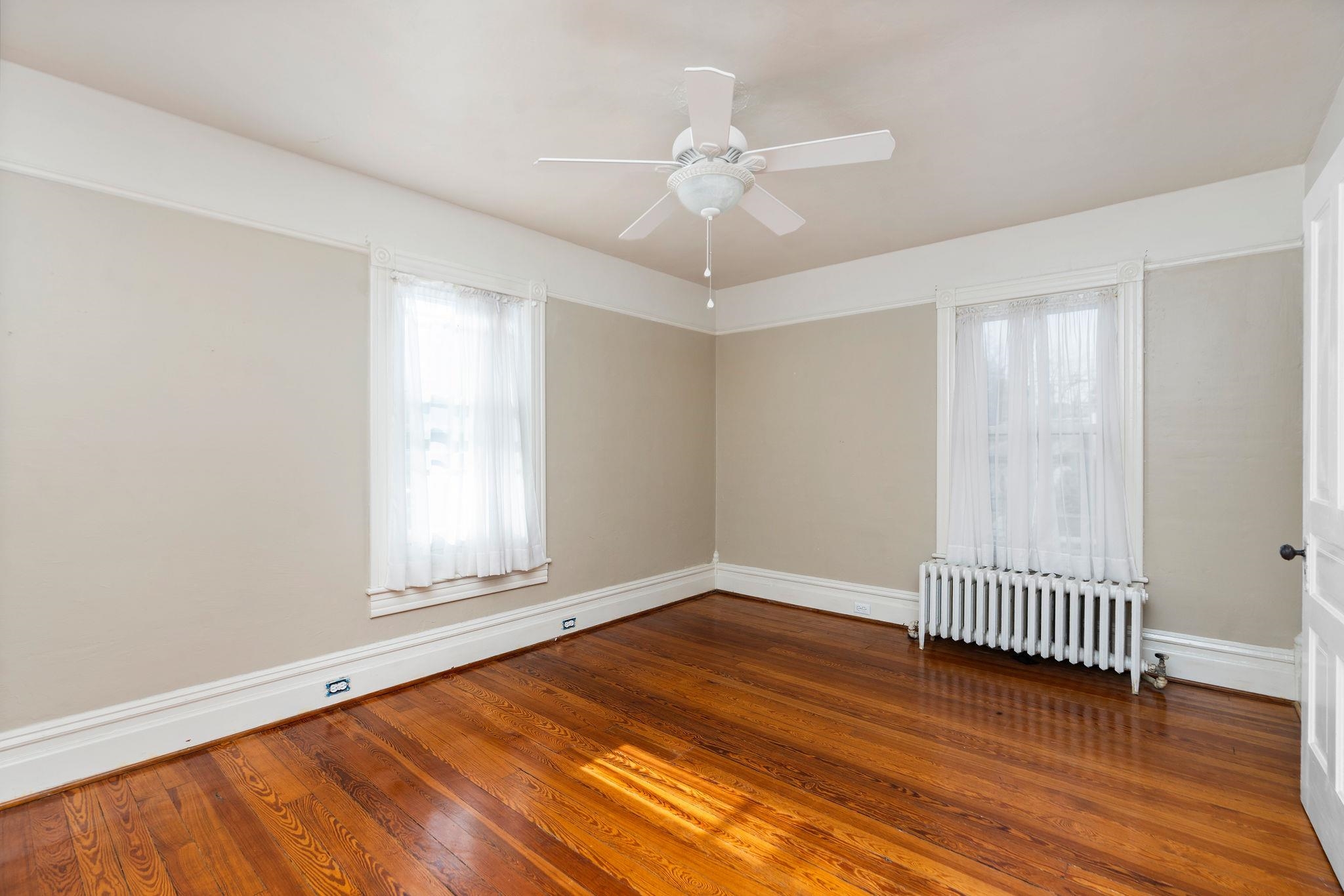 476 WALNUT AVE, WAYNESBORO, Virginia 22980, 4 Bedrooms Bedrooms, ,2 BathroomsBathrooms,Residential,476 WALNUT AVE,676419 MLS # 676419