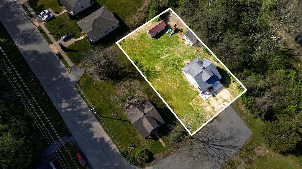 181 GUN ST, WAYNESBORO, Virginia 22980, 3 Bedrooms Bedrooms, ,1 BathroomBathrooms,Residential,181 GUN ST,676421 MLS # 676421