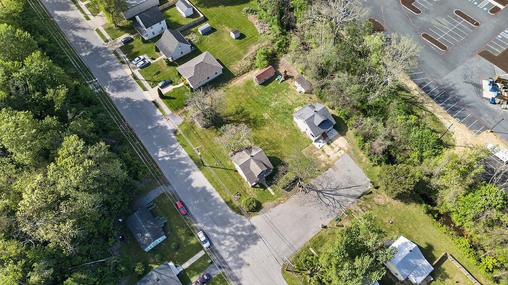 181 GUN ST, WAYNESBORO, Virginia 22980, 3 Bedrooms Bedrooms, ,1 BathroomBathrooms,Residential,181 GUN ST,676421 MLS # 676421
