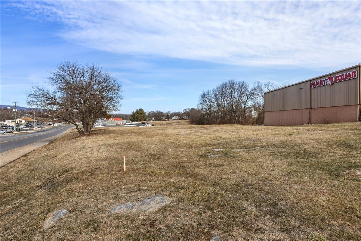 301 S MAIN ST, BROADWAY, Virginia 22815, ,Land,301 S MAIN ST,676434 MLS # 676434