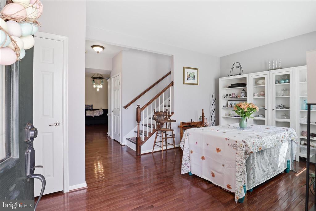 3969 LAKE ASHBY CT, WARRENTON, Virginia 20187, 4 Bedrooms Bedrooms, ,3 BathroomsBathrooms,Residential,3969 LAKE ASHBY CT,VAFQ2021184 MLS # VAFQ2021184