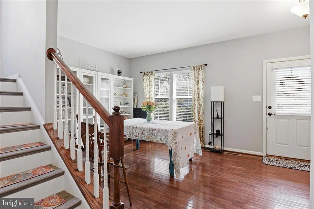 3969 LAKE ASHBY CT, WARRENTON, Virginia 20187, 4 Bedrooms Bedrooms, ,3 BathroomsBathrooms,Residential,3969 LAKE ASHBY CT,VAFQ2021184 MLS # VAFQ2021184