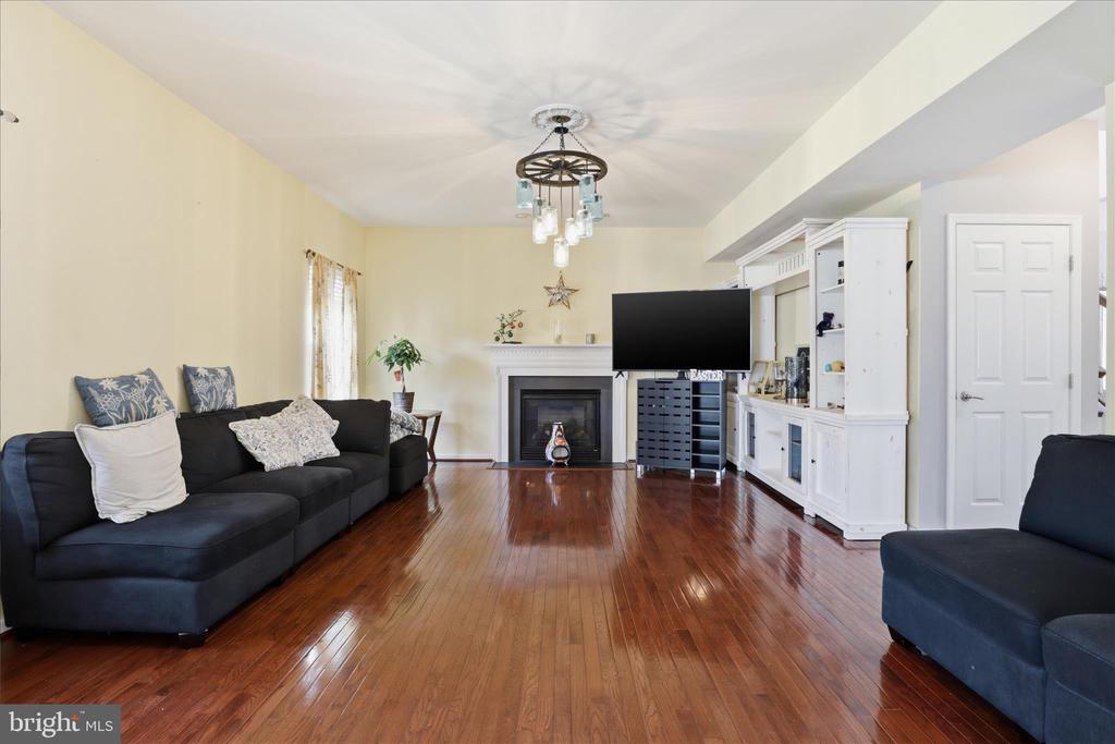 3969 LAKE ASHBY CT, WARRENTON, Virginia 20187, 4 Bedrooms Bedrooms, ,3 BathroomsBathrooms,Residential,3969 LAKE ASHBY CT,VAFQ2021184 MLS # VAFQ2021184