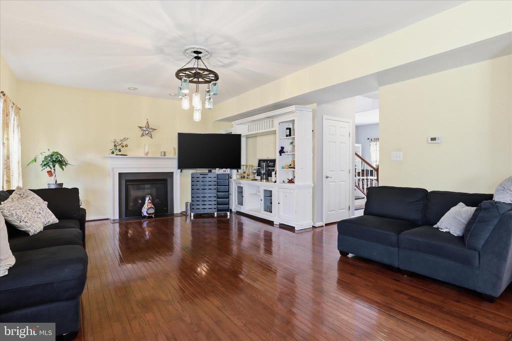 3969 LAKE ASHBY CT, WARRENTON, Virginia 20187, 4 Bedrooms Bedrooms, ,3 BathroomsBathrooms,Residential,3969 LAKE ASHBY CT,VAFQ2021184 MLS # VAFQ2021184