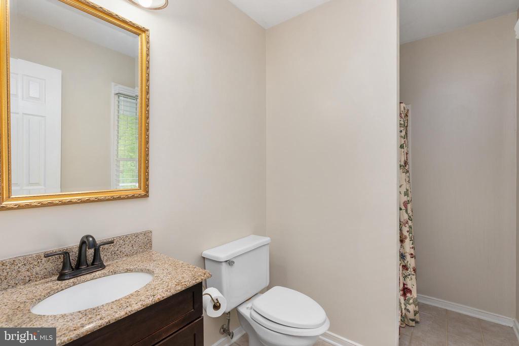 12446 BEAVER LODGE RD, STAFFORD, Virginia 22556, 4 Bedrooms Bedrooms, ,3 BathroomsBathrooms,Residential,12446 BEAVER LODGE RD,VAFQ2021556 MLS # VAFQ2021556