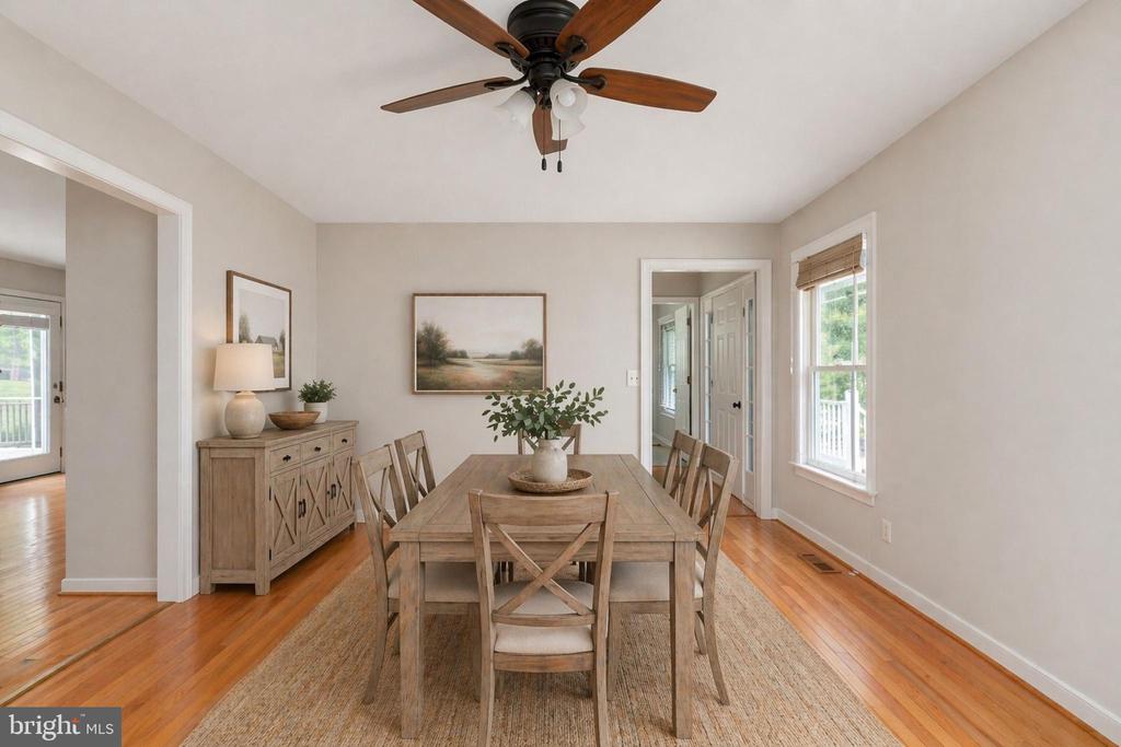 12446 BEAVER LODGE RD, STAFFORD, Virginia 22556, 4 Bedrooms Bedrooms, ,3 BathroomsBathrooms,Residential,12446 BEAVER LODGE RD,VAFQ2021556 MLS # VAFQ2021556