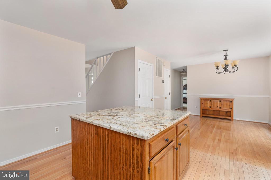 12446 BEAVER LODGE RD, STAFFORD, Virginia 22556, 4 Bedrooms Bedrooms, ,3 BathroomsBathrooms,Residential,12446 BEAVER LODGE RD,VAFQ2021556 MLS # VAFQ2021556