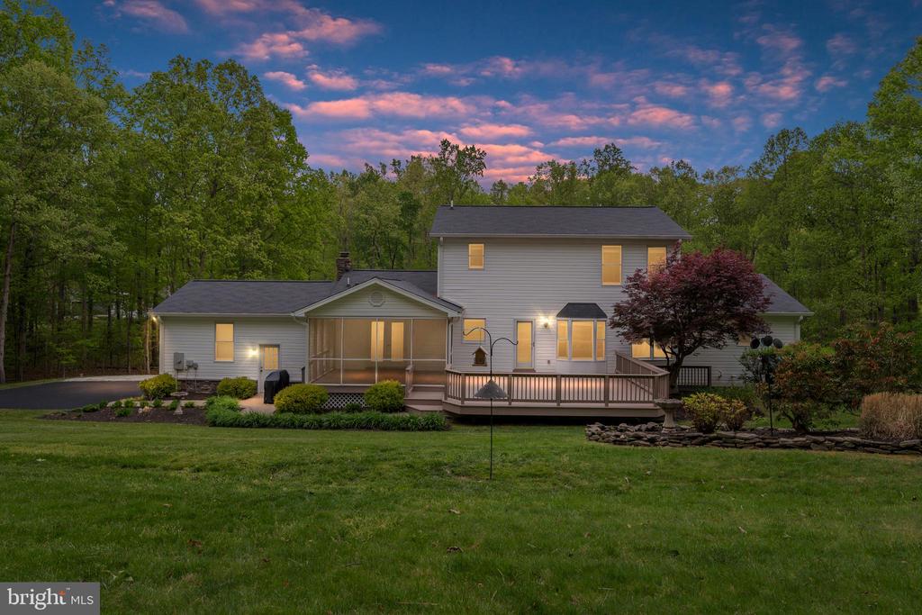 12446 BEAVER LODGE RD, STAFFORD, Virginia 22556, 4 Bedrooms Bedrooms, ,3 BathroomsBathrooms,Residential,12446 BEAVER LODGE RD,VAFQ2021556 MLS # VAFQ2021556