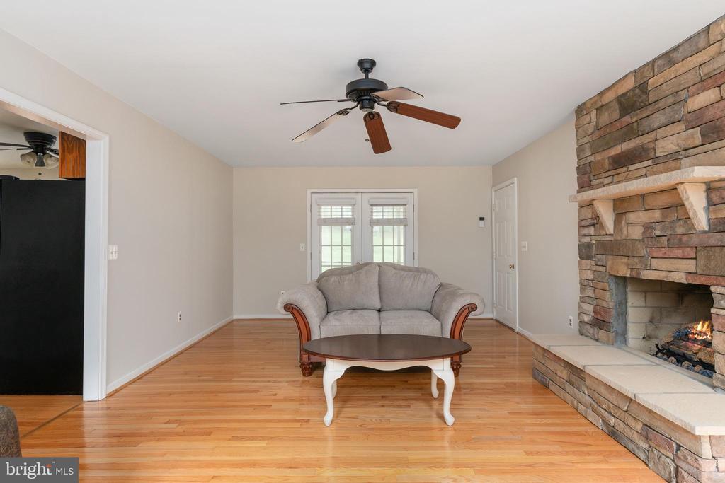 12446 BEAVER LODGE RD, STAFFORD, Virginia 22556, 4 Bedrooms Bedrooms, ,3 BathroomsBathrooms,Residential,12446 BEAVER LODGE RD,VAFQ2021556 MLS # VAFQ2021556