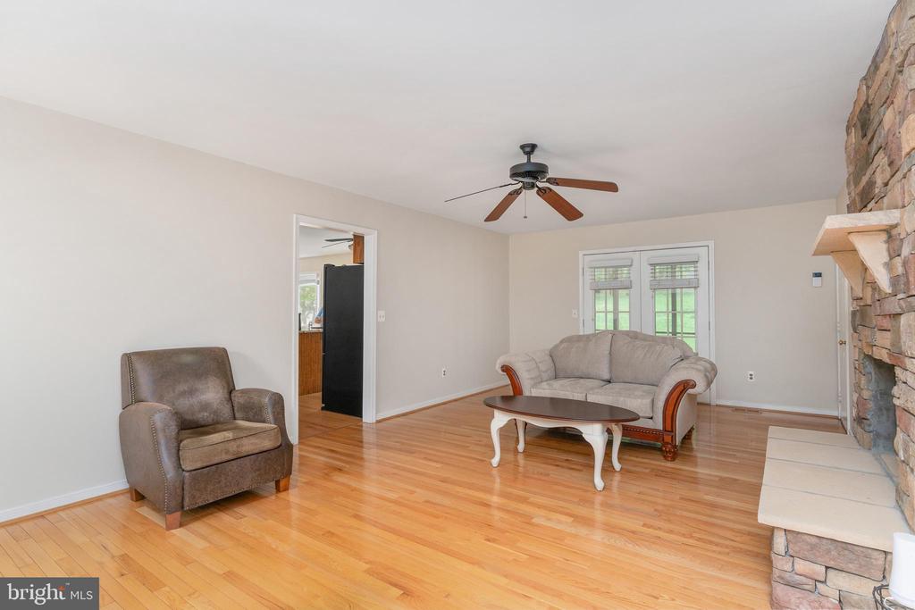 12446 BEAVER LODGE RD, STAFFORD, Virginia 22556, 4 Bedrooms Bedrooms, ,3 BathroomsBathrooms,Residential,12446 BEAVER LODGE RD,VAFQ2021556 MLS # VAFQ2021556