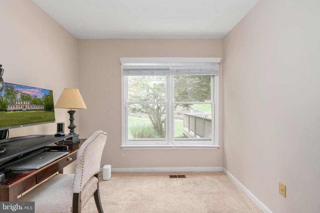 12446 BEAVER LODGE RD, STAFFORD, Virginia 22556, 4 Bedrooms Bedrooms, ,3 BathroomsBathrooms,Residential,12446 BEAVER LODGE RD,VAFQ2021556 MLS # VAFQ2021556