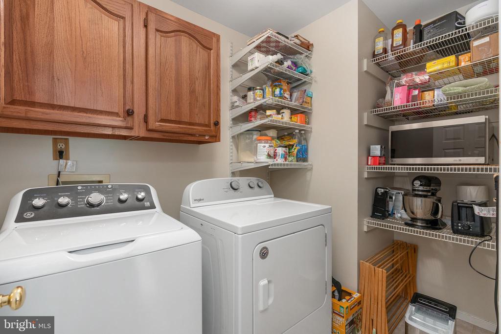 12446 BEAVER LODGE RD, STAFFORD, Virginia 22556, 4 Bedrooms Bedrooms, ,3 BathroomsBathrooms,Residential,12446 BEAVER LODGE RD,VAFQ2021556 MLS # VAFQ2021556