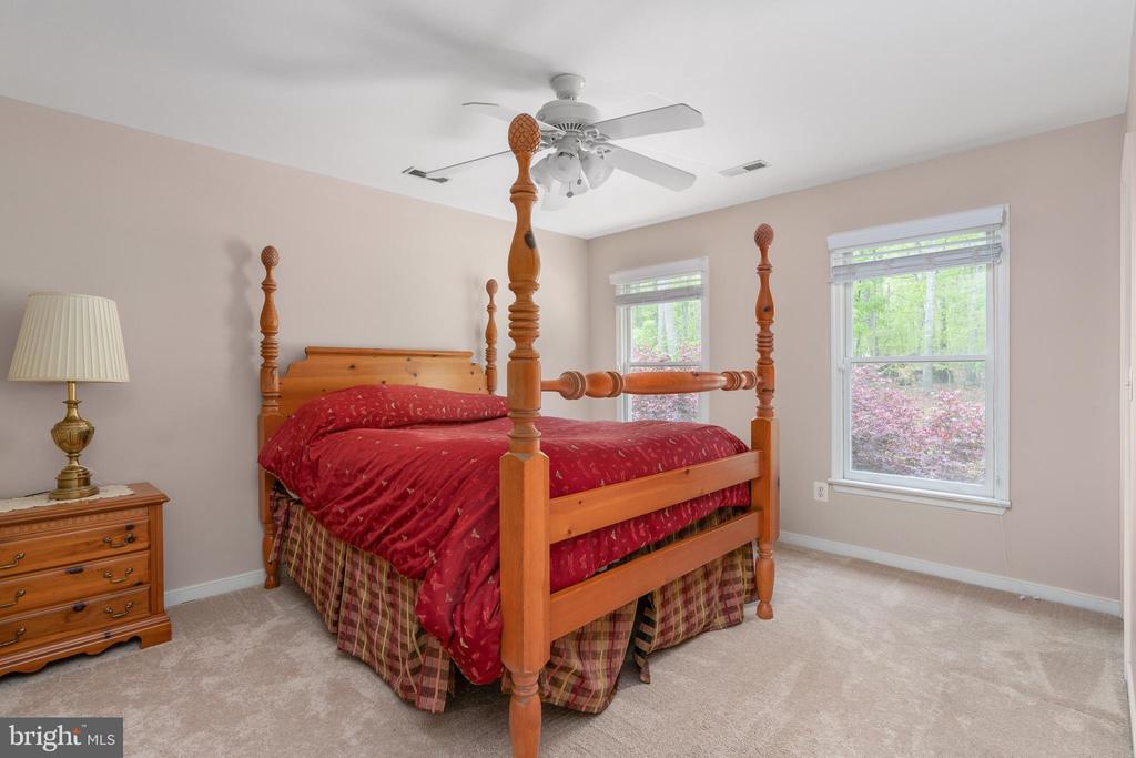 12446 BEAVER LODGE RD, STAFFORD, Virginia 22556, 4 Bedrooms Bedrooms, ,3 BathroomsBathrooms,Residential,12446 BEAVER LODGE RD,VAFQ2021556 MLS # VAFQ2021556