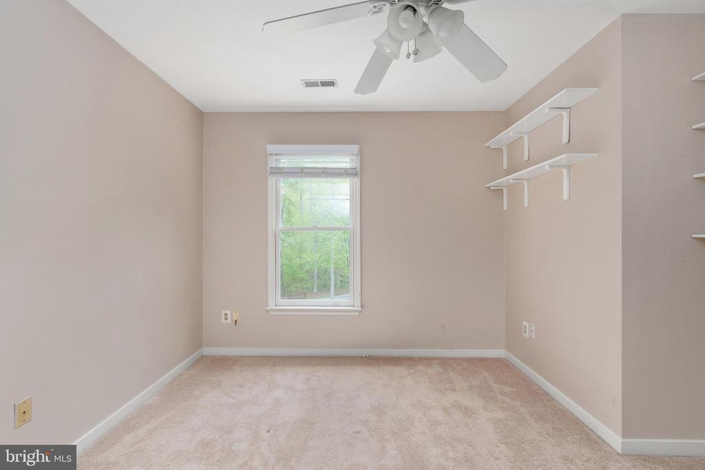 12446 BEAVER LODGE RD, STAFFORD, Virginia 22556, 4 Bedrooms Bedrooms, ,3 BathroomsBathrooms,Residential,12446 BEAVER LODGE RD,VAFQ2021556 MLS # VAFQ2021556