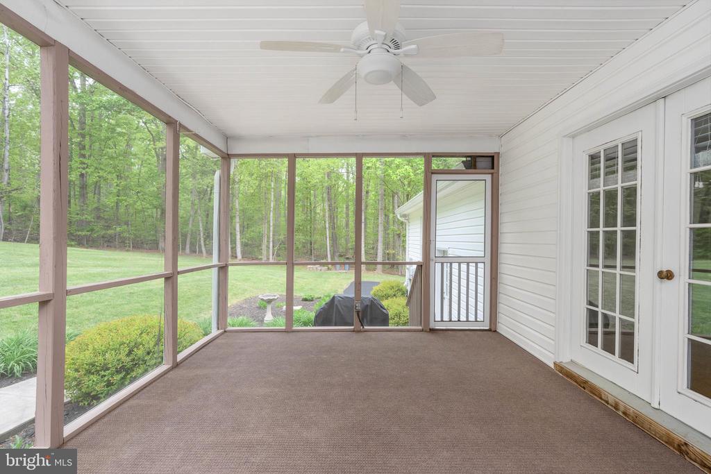 12446 BEAVER LODGE RD, STAFFORD, Virginia 22556, 4 Bedrooms Bedrooms, ,3 BathroomsBathrooms,Residential,12446 BEAVER LODGE RD,VAFQ2021556 MLS # VAFQ2021556