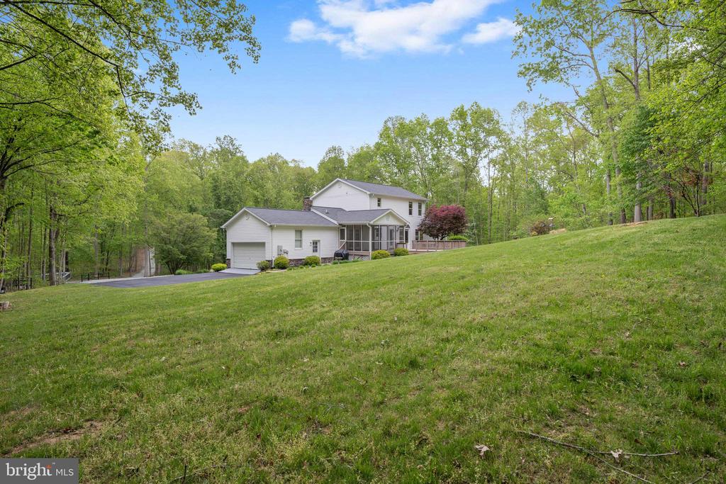 12446 BEAVER LODGE RD, STAFFORD, Virginia 22556, 4 Bedrooms Bedrooms, ,3 BathroomsBathrooms,Residential,12446 BEAVER LODGE RD,VAFQ2021556 MLS # VAFQ2021556
