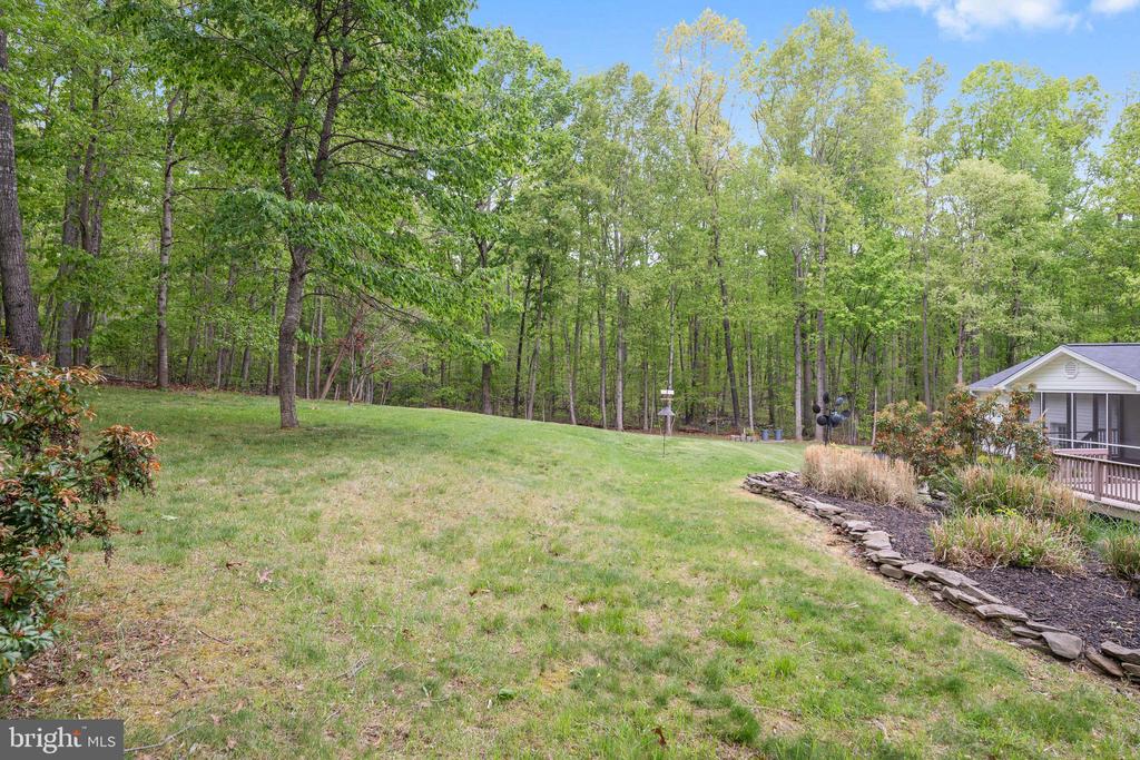 12446 BEAVER LODGE RD, STAFFORD, Virginia 22556, 4 Bedrooms Bedrooms, ,3 BathroomsBathrooms,Residential,12446 BEAVER LODGE RD,VAFQ2021556 MLS # VAFQ2021556