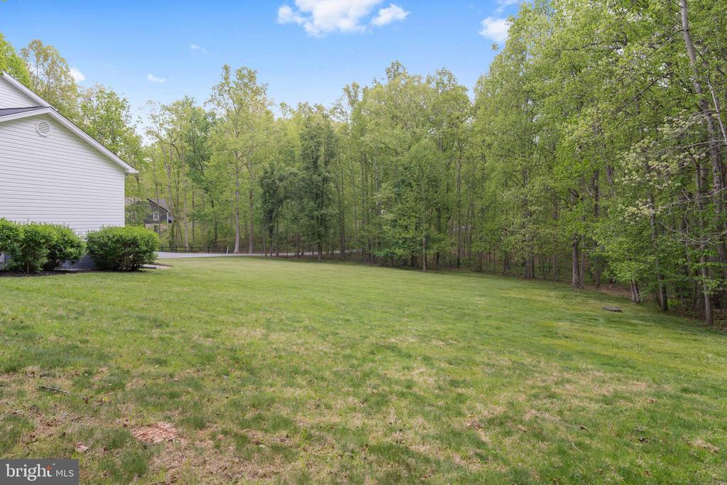 12446 BEAVER LODGE RD, STAFFORD, Virginia 22556, 4 Bedrooms Bedrooms, ,3 BathroomsBathrooms,Residential,12446 BEAVER LODGE RD,VAFQ2021556 MLS # VAFQ2021556