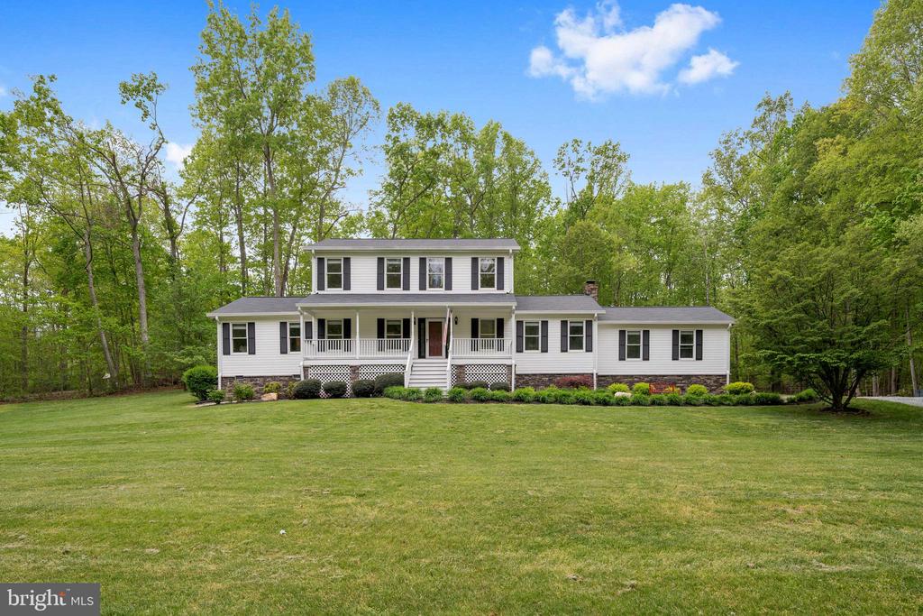 12446 BEAVER LODGE RD, STAFFORD, Virginia 22556, 4 Bedrooms Bedrooms, ,3 BathroomsBathrooms,Residential,12446 BEAVER LODGE RD,VAFQ2021556 MLS # VAFQ2021556