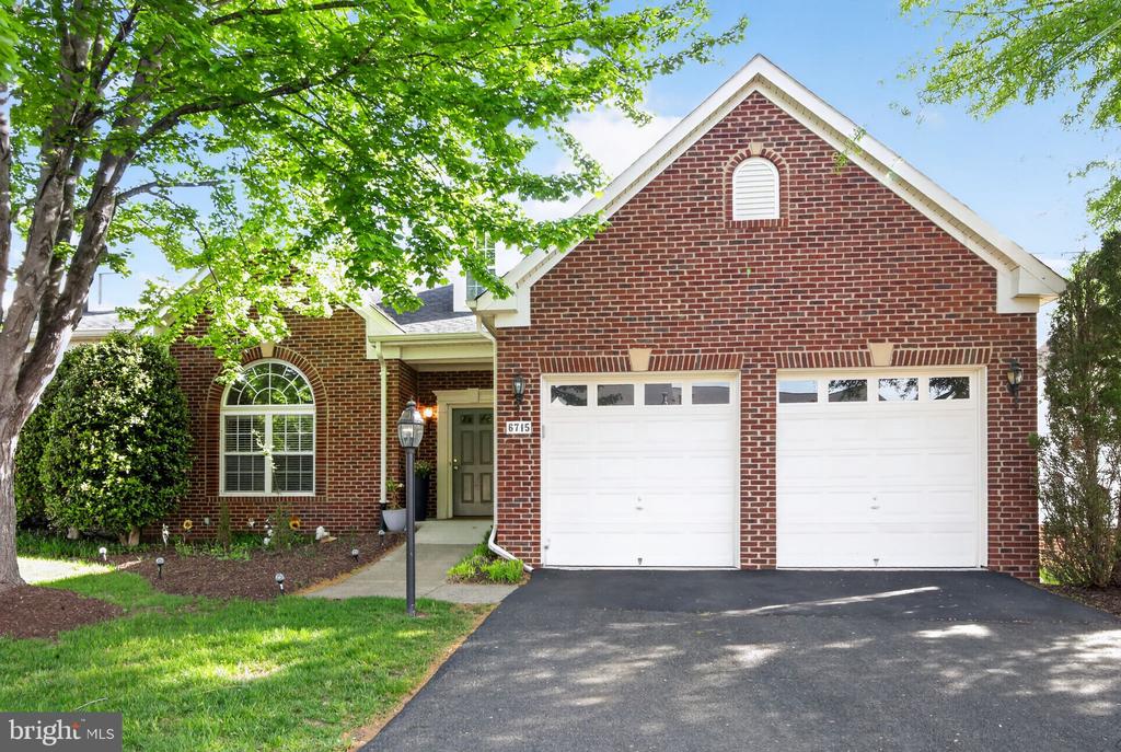 6715 HOLLY FARM LN, WARRENTON, Virginia 20187, 3 Bedrooms Bedrooms, ,3 BathroomsBathrooms,Residential,SUFFIELD MEADOWS CONDOMINIUM,6715 HOLLY FARM LN,VAFQ2021538 MLS # VAFQ2021538
