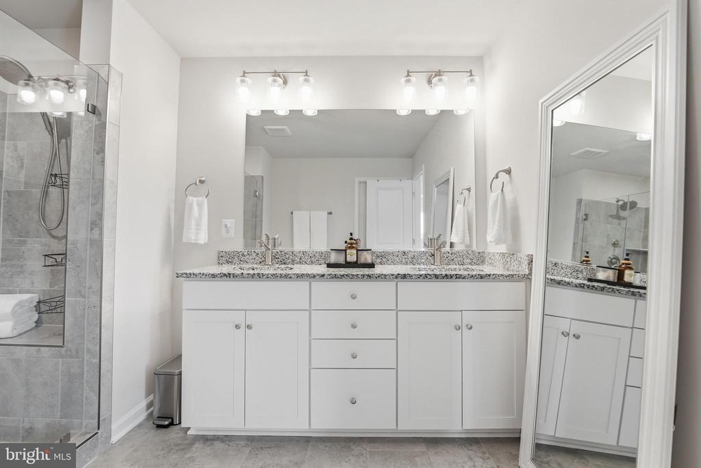 6520 WILD ORCHID CT, FREDERICKSBURG, Virginia 22407, 4 Bedrooms Bedrooms, ,3 BathroomsBathrooms,Residential,6520 WILD ORCHID CT,VASP2041024 MLS # VASP2041024