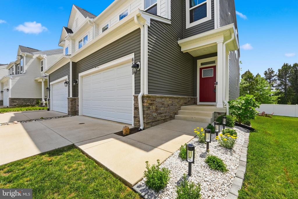 6520 WILD ORCHID CT, FREDERICKSBURG, Virginia 22407, 4 Bedrooms Bedrooms, ,3 BathroomsBathrooms,Residential,6520 WILD ORCHID CT,VASP2041024 MLS # VASP2041024