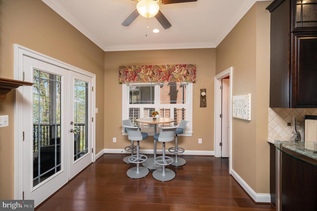 206 MADISON CIR, LOCUST GROVE, Virginia 22508, 6 Bedrooms Bedrooms, ,5 BathroomsBathrooms,Residential,206 MADISON CIR,VAOR2013758 MLS # VAOR2013758