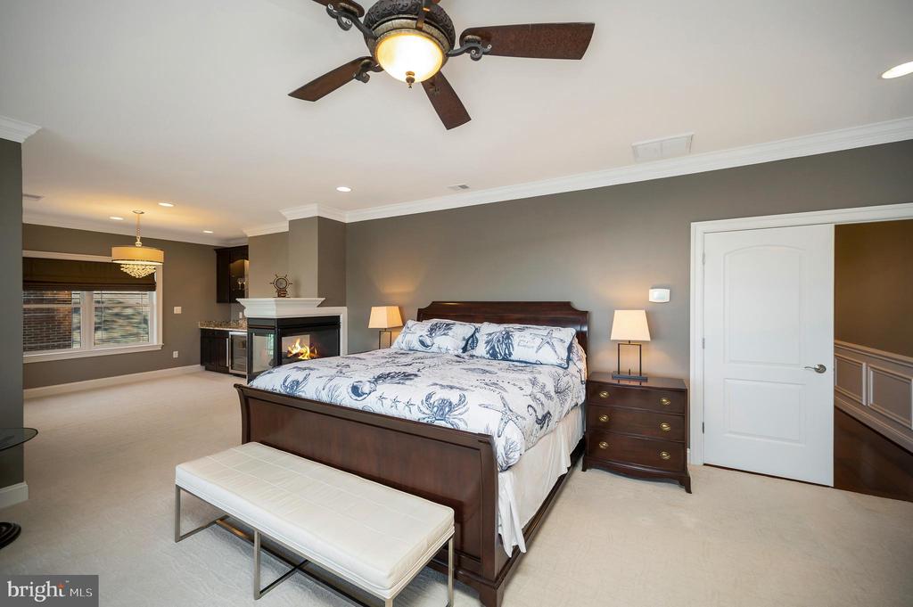 206 MADISON CIR, LOCUST GROVE, Virginia 22508, 6 Bedrooms Bedrooms, ,5 BathroomsBathrooms,Residential,206 MADISON CIR,VAOR2013758 MLS # VAOR2013758
