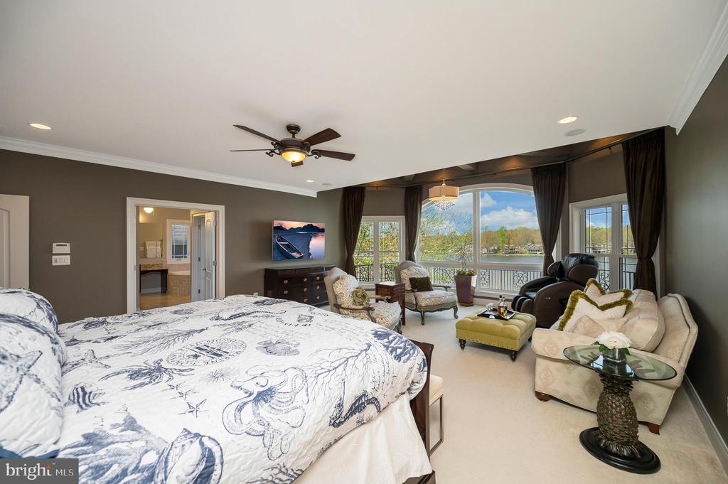 206 MADISON CIR, LOCUST GROVE, Virginia 22508, 6 Bedrooms Bedrooms, ,5 BathroomsBathrooms,Residential,206 MADISON CIR,VAOR2013758 MLS # VAOR2013758