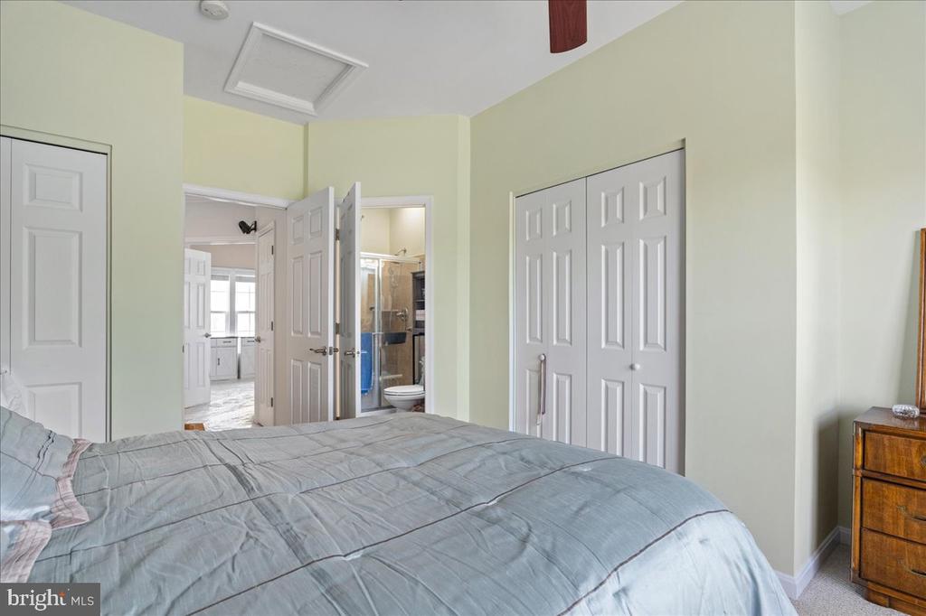 5570 CATTAIL CT, WARRENTON, Virginia 20187, 4 Bedrooms Bedrooms, ,3 BathroomsBathrooms,Residential,5570 CATTAIL CT,VAFQ2021726 MLS # VAFQ2021726