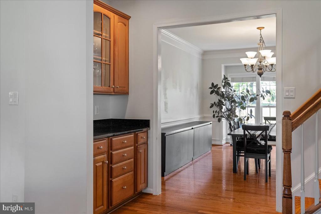 5570 CATTAIL CT, WARRENTON, Virginia 20187, 4 Bedrooms Bedrooms, ,3 BathroomsBathrooms,Residential,5570 CATTAIL CT,VAFQ2021726 MLS # VAFQ2021726